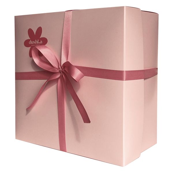 Коробка картонная (розовая)